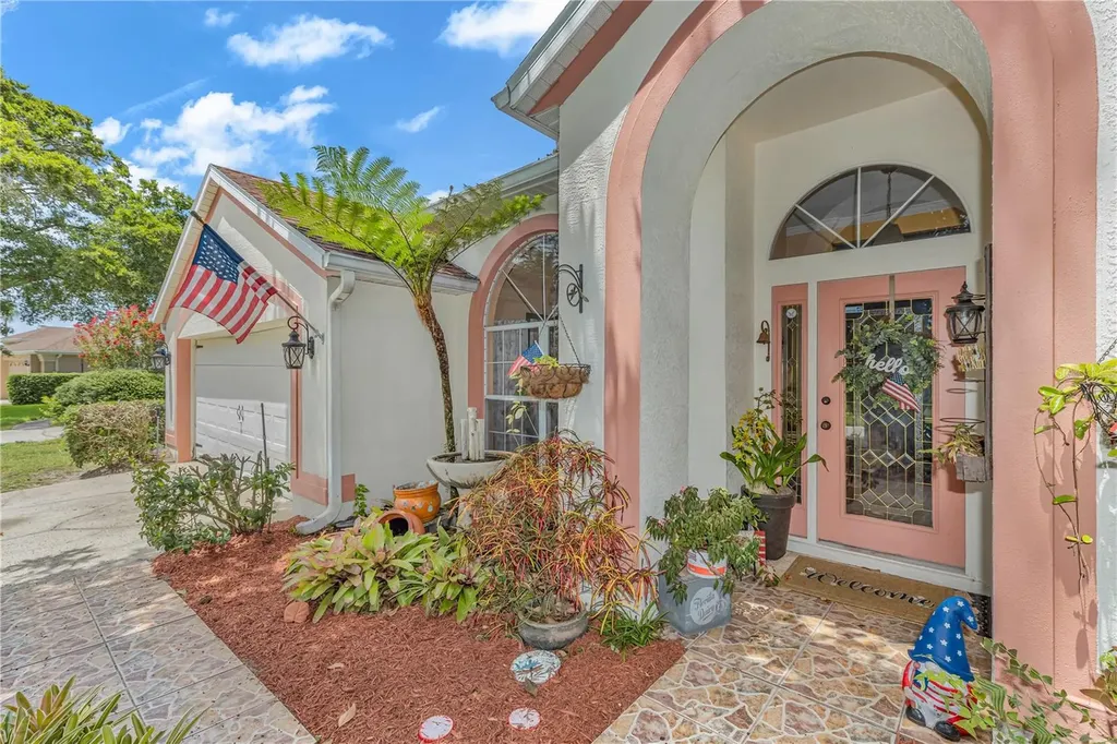 1587 Hunters Stand Run Oviedo FL 32765
