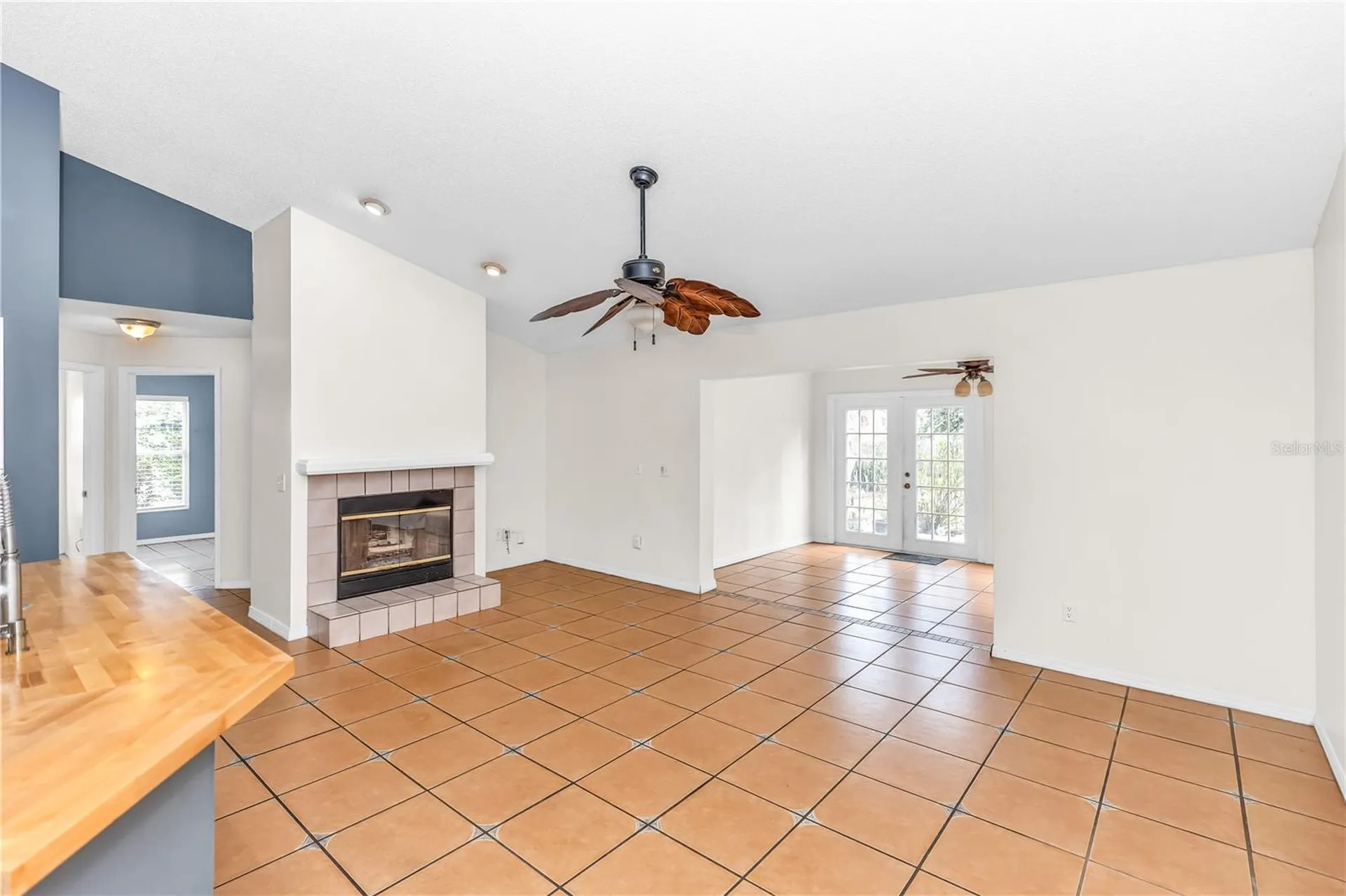 1587 Hunters Stand Run Oviedo FL 32765