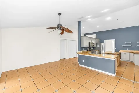 1587 Hunters Stand Run Oviedo FL 32765