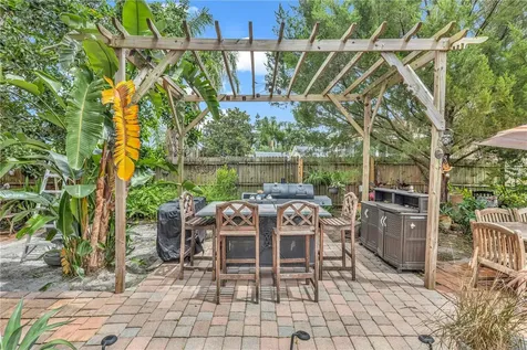 1587 Hunters Stand Run Oviedo FL 32765