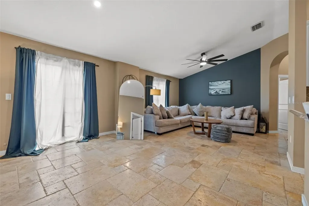 6721 Eagle Feather Drive Riverview FL 33578