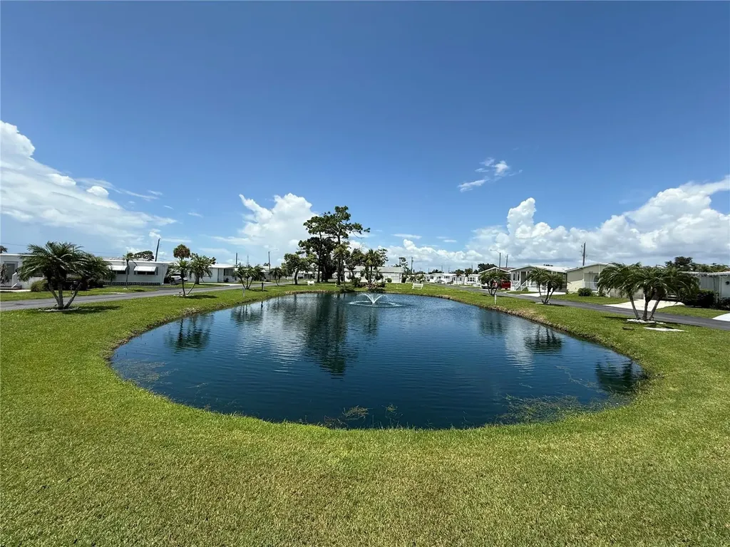 231 Inner Drive E Venice FL 34285