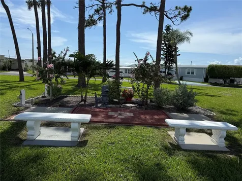 231 Inner Drive E Venice FL 34285