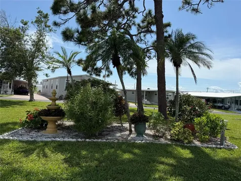 231 Inner Drive E Venice FL 34285
