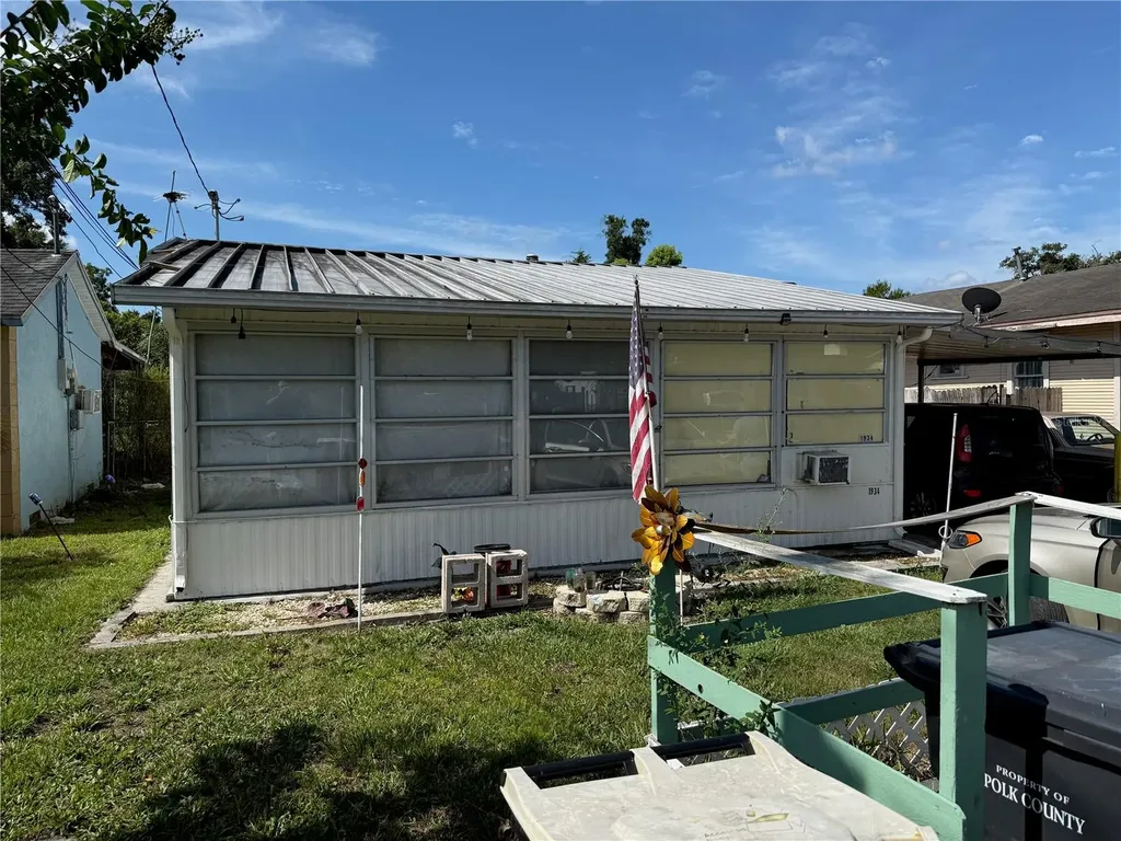 1934 W Marjorie Street Lakeland FL 33815