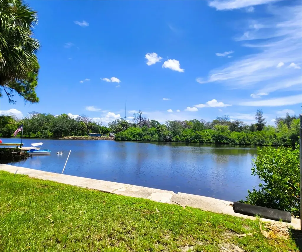 6977 Edgewater Drive New Port Richey FL 34652