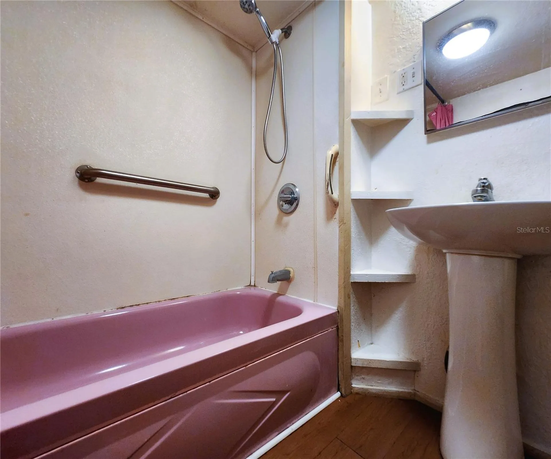 6977 Edgewater Drive New Port Richey FL 34652