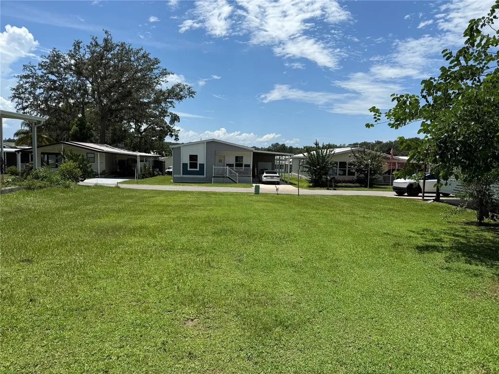 10034 Hamp Drive Dade City FL 33525