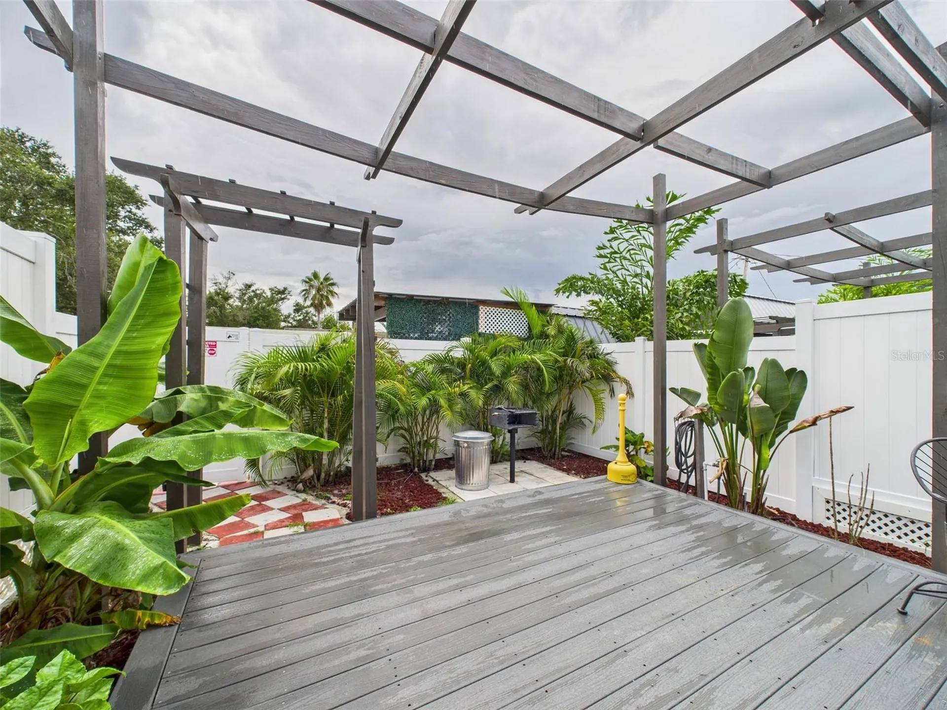 221 1st Street Davenport FL 33837