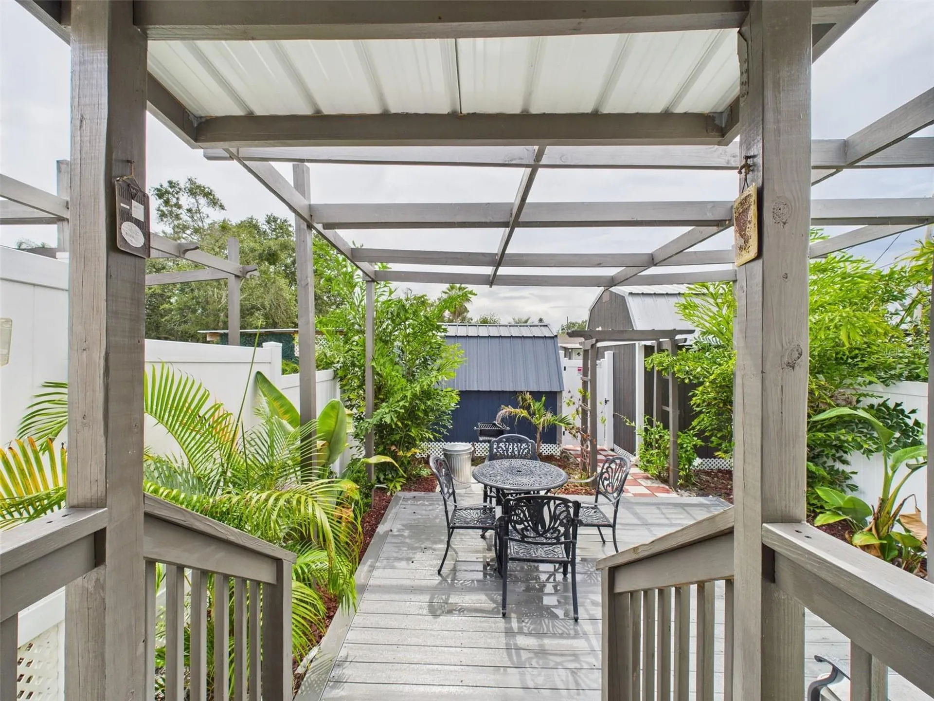 221 1st Street Davenport FL 33837