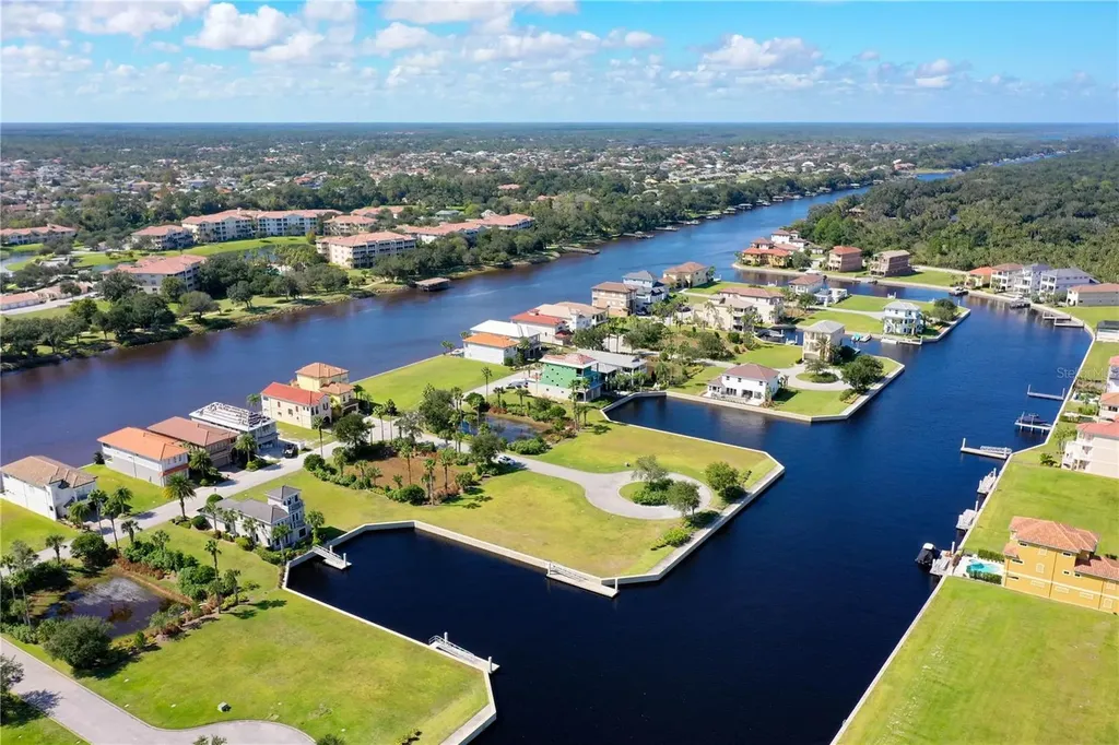 11 Schooner Circle Palm Coast FL 32137