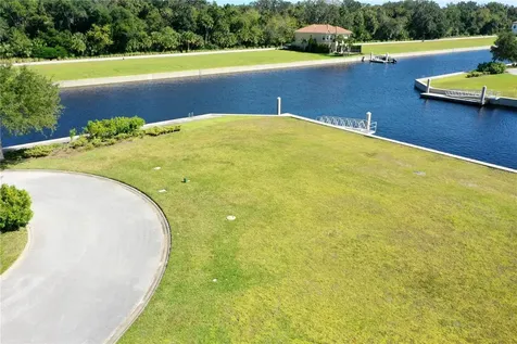 11 Schooner Circle Palm Coast FL 32137