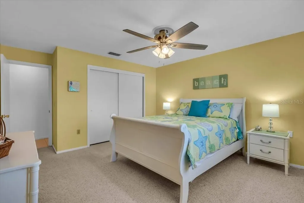 3816 Royal Palm Drive Bradenton FL 34210