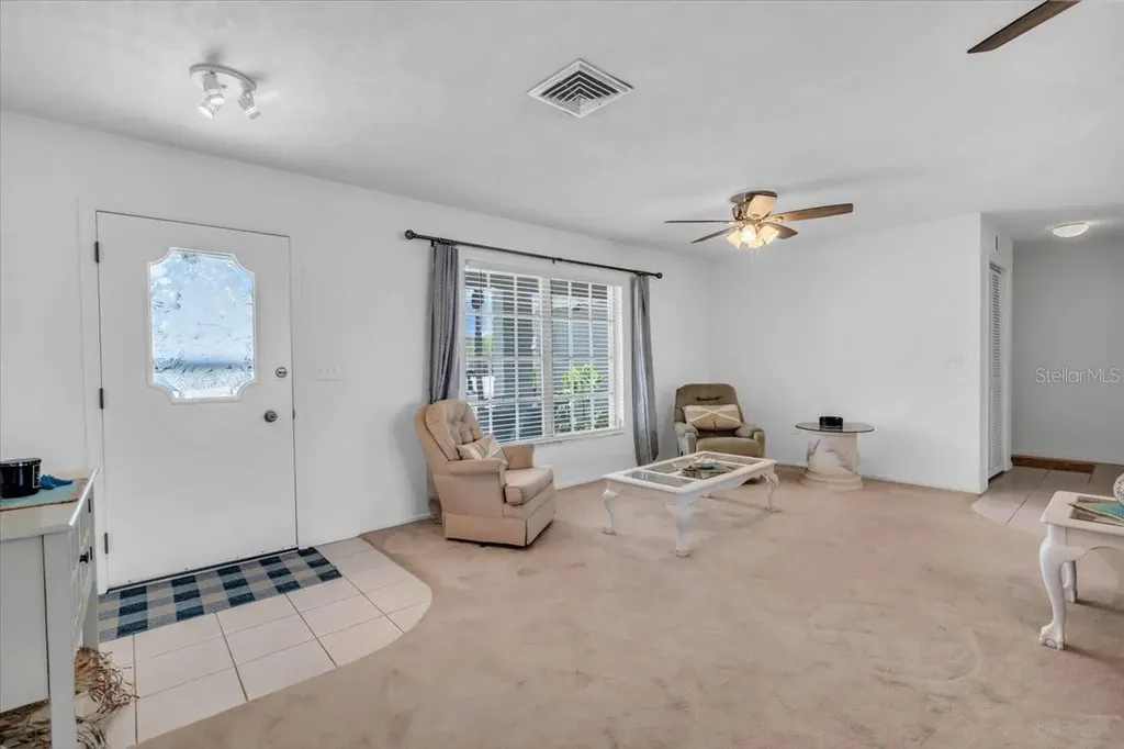 3816 Royal Palm Drive Bradenton FL 34210