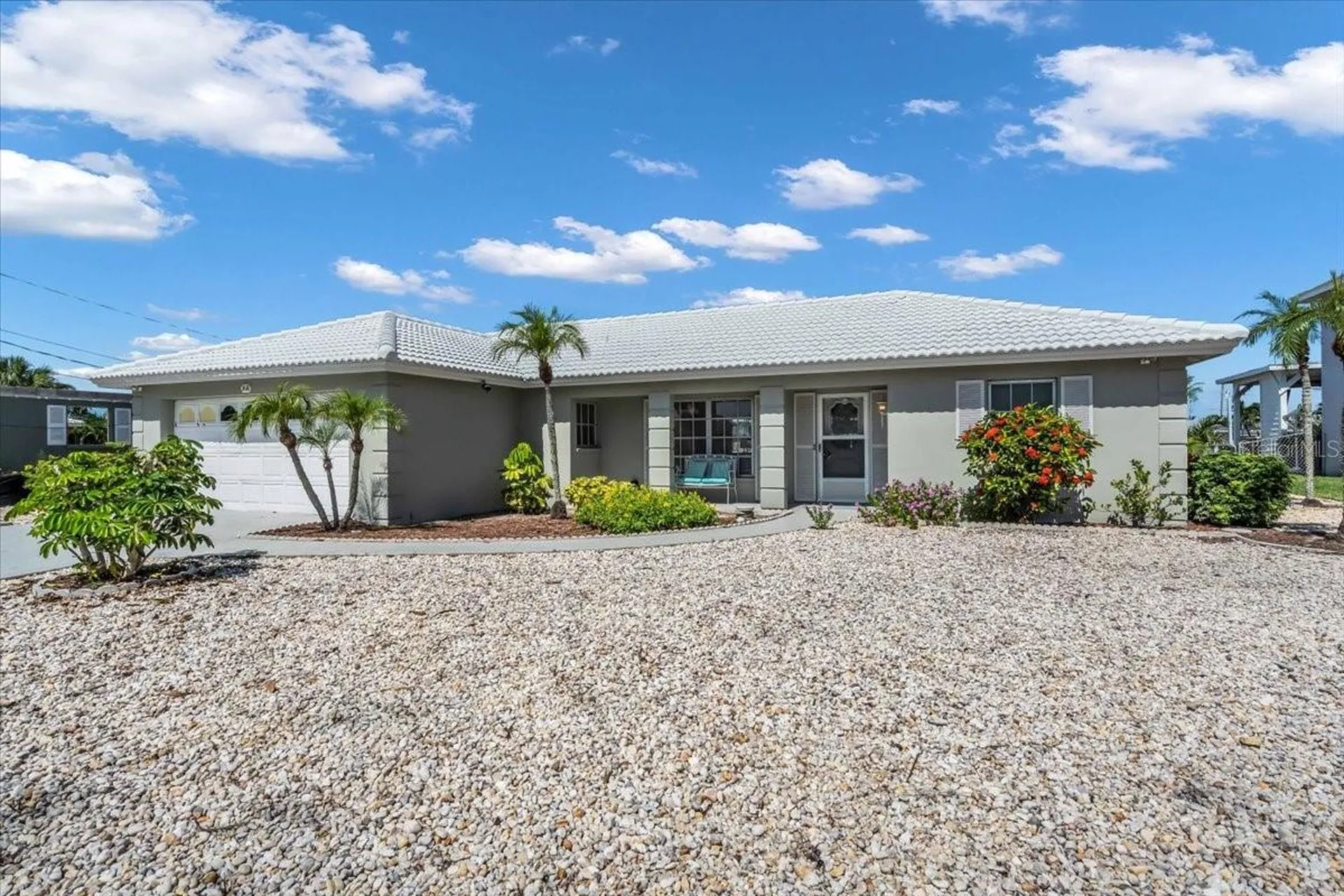 3816 Royal Palm Drive Bradenton FL 34210