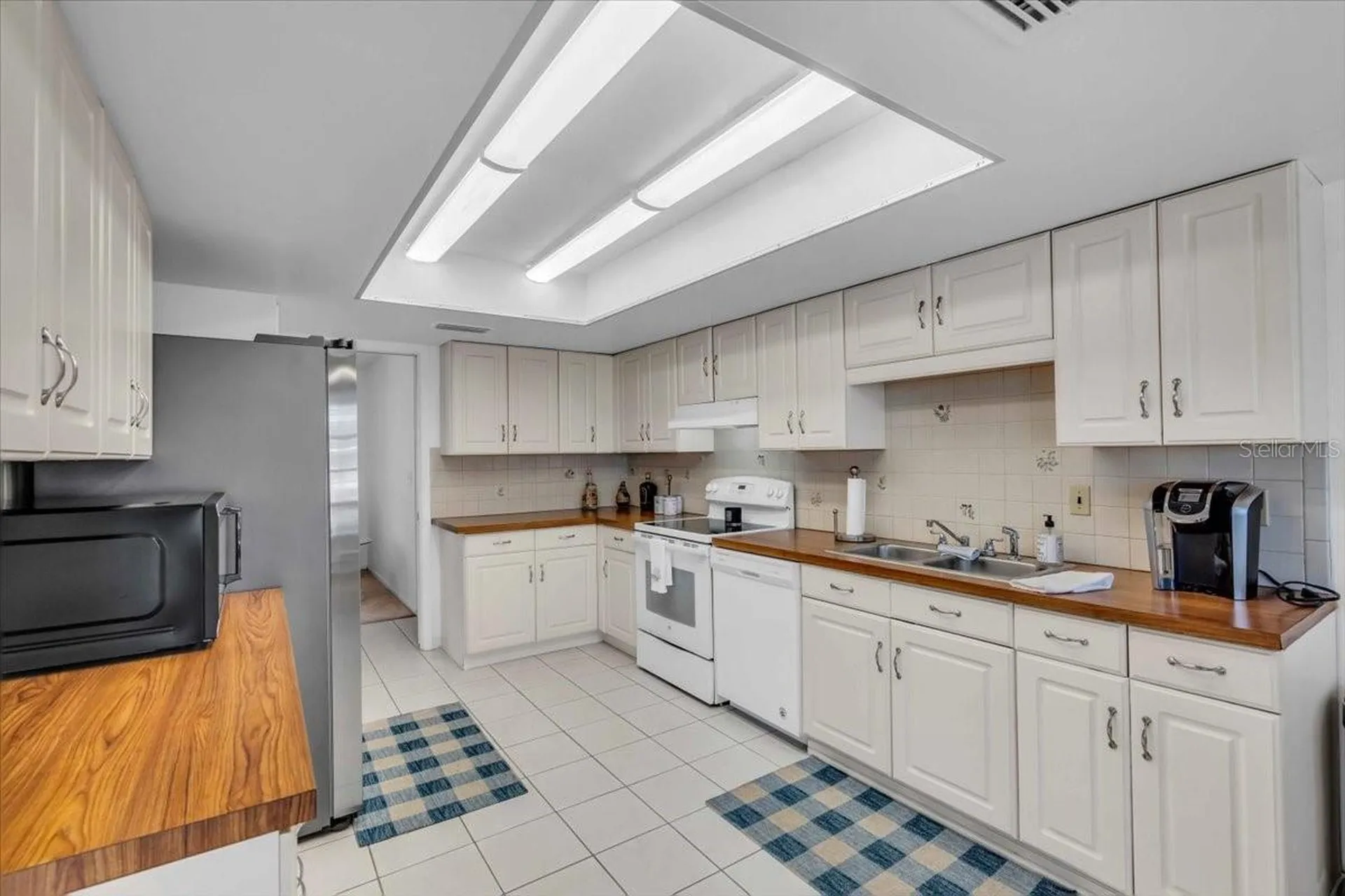 3816 Royal Palm Drive Bradenton FL 34210