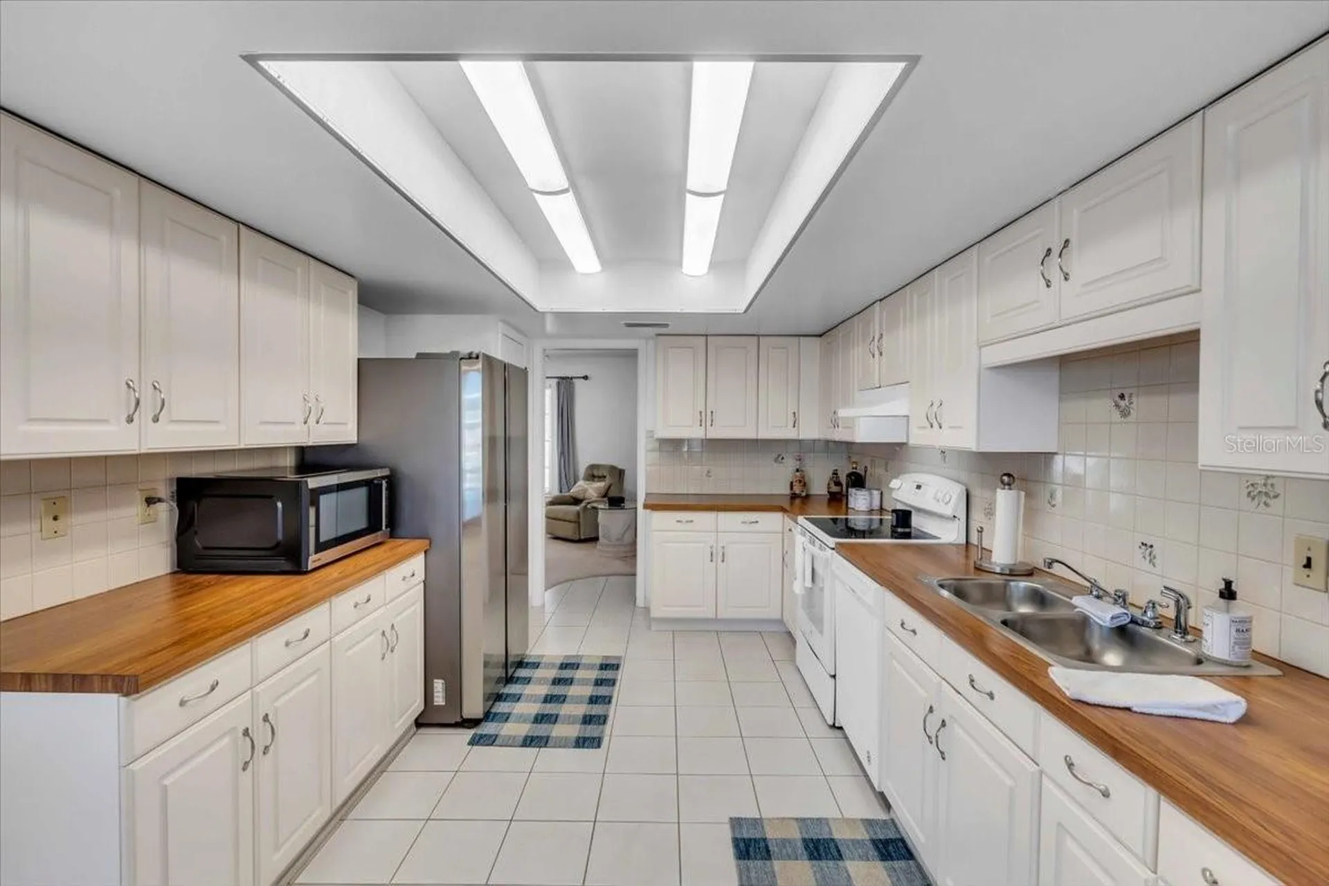 3816 Royal Palm Drive Bradenton FL 34210