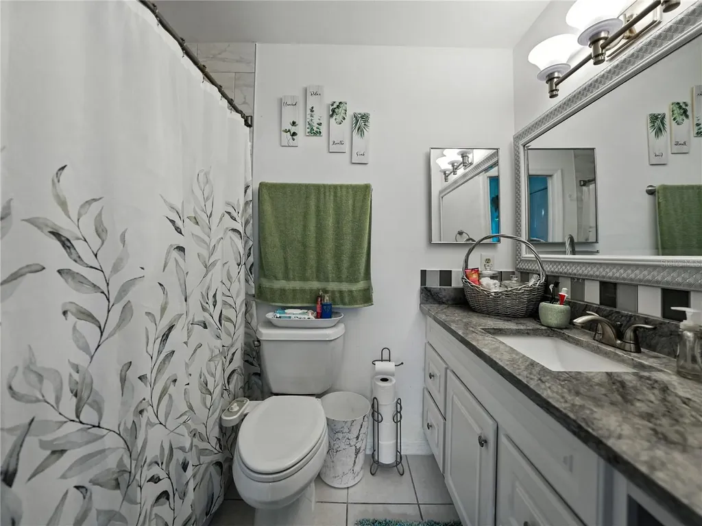 322 Gloucester Boulevard Sun City Center FL 33573