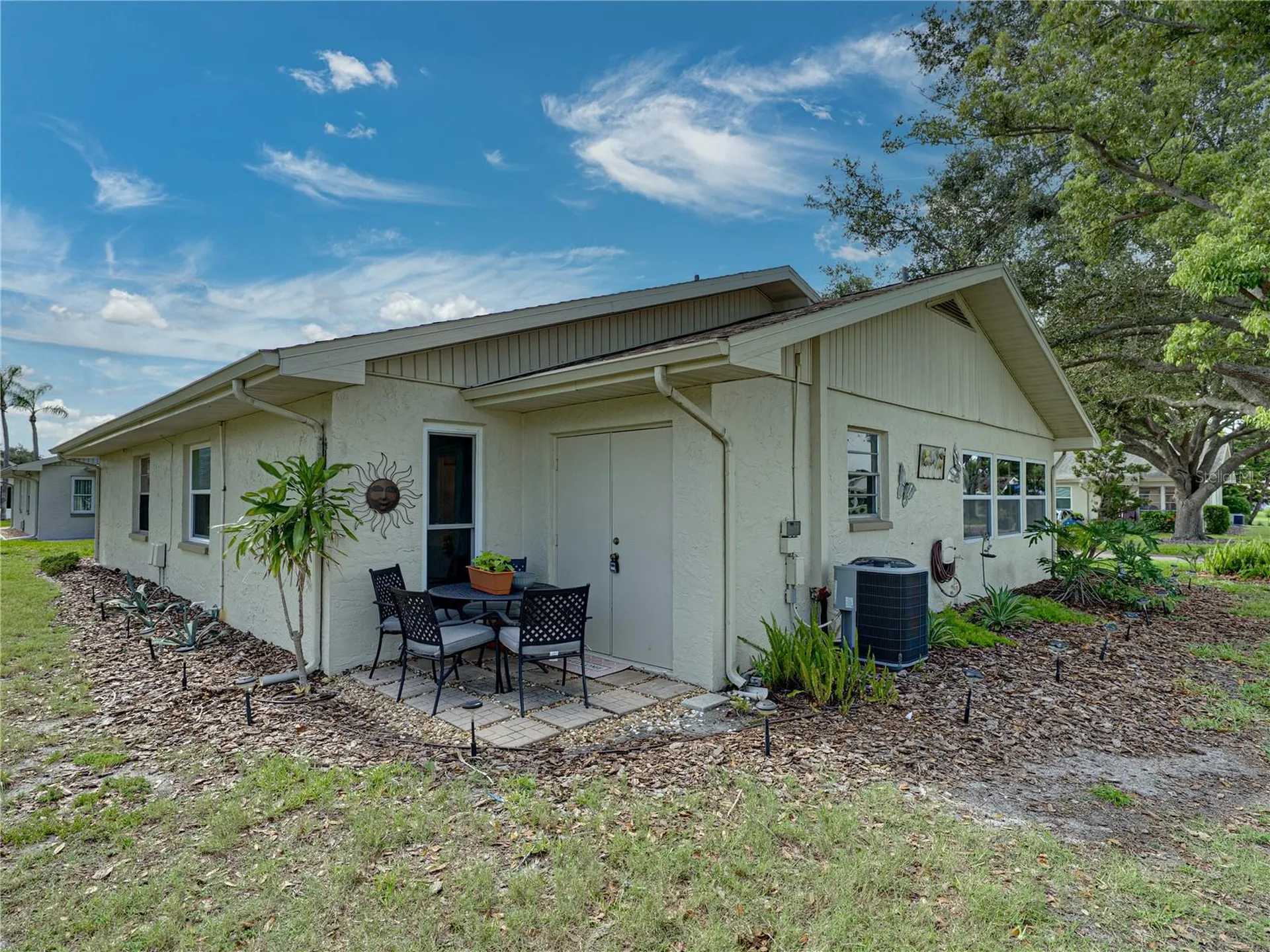 322 Gloucester Boulevard Sun City Center FL 33573