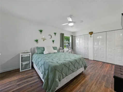 322 Gloucester Boulevard Sun City Center FL 33573