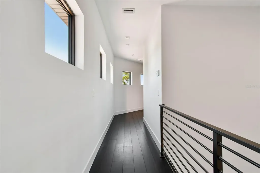 206 6th Street E Tierra Verde FL 33715