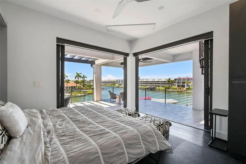 206 6th Street E Tierra Verde FL 33715