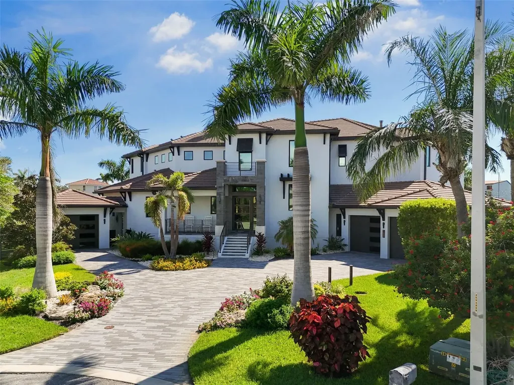 206 6th Street E Tierra Verde FL 33715