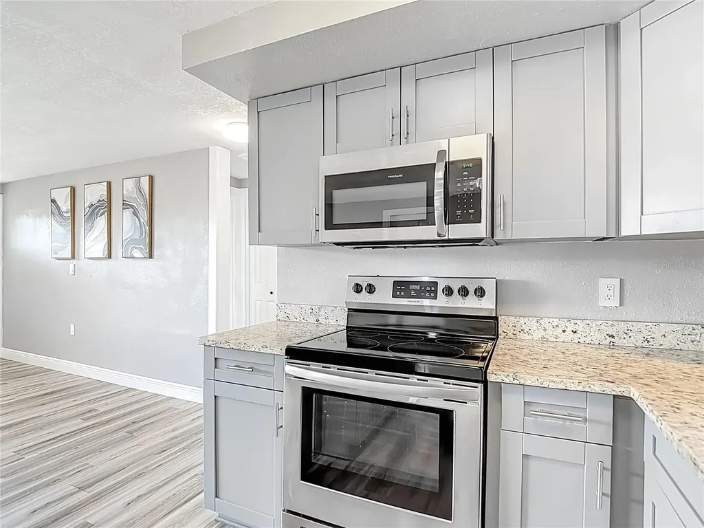 10905 Scenic Drive Port Richey FL 34668