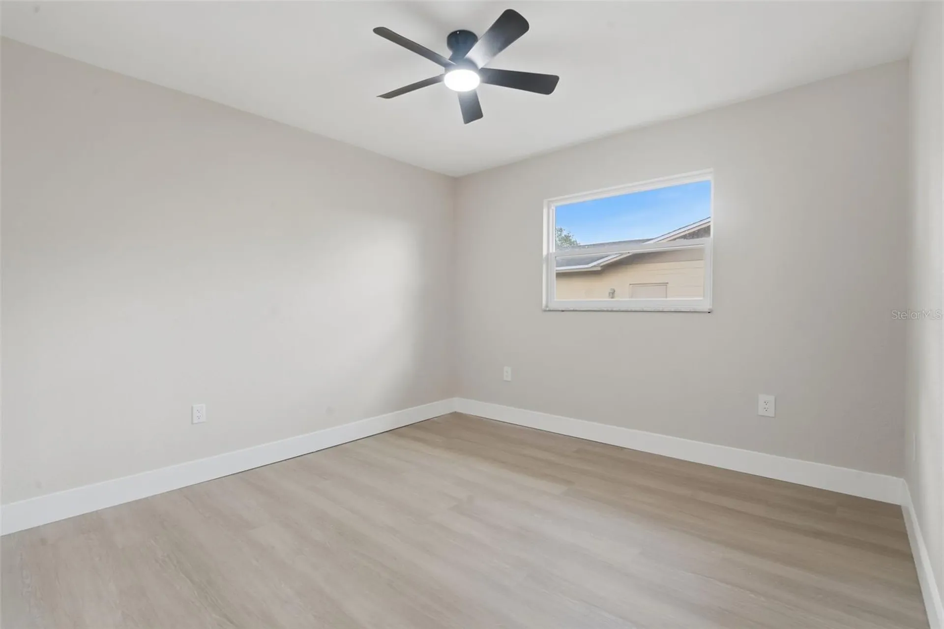 2831 Antioch Way Orlando FL 32807