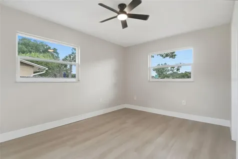 2831 Antioch Way Orlando FL 32807