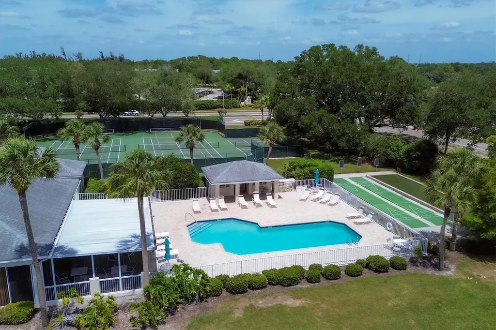 204 Silver Lake Drive Venice FL 34292