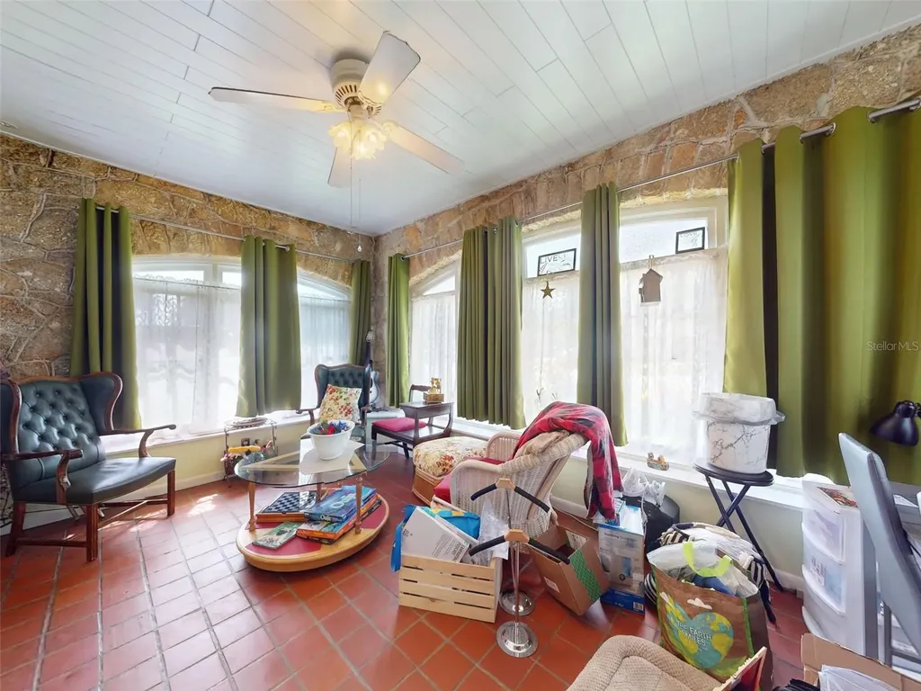 544 S Palmetto Avenue Daytona Beach FL 32114