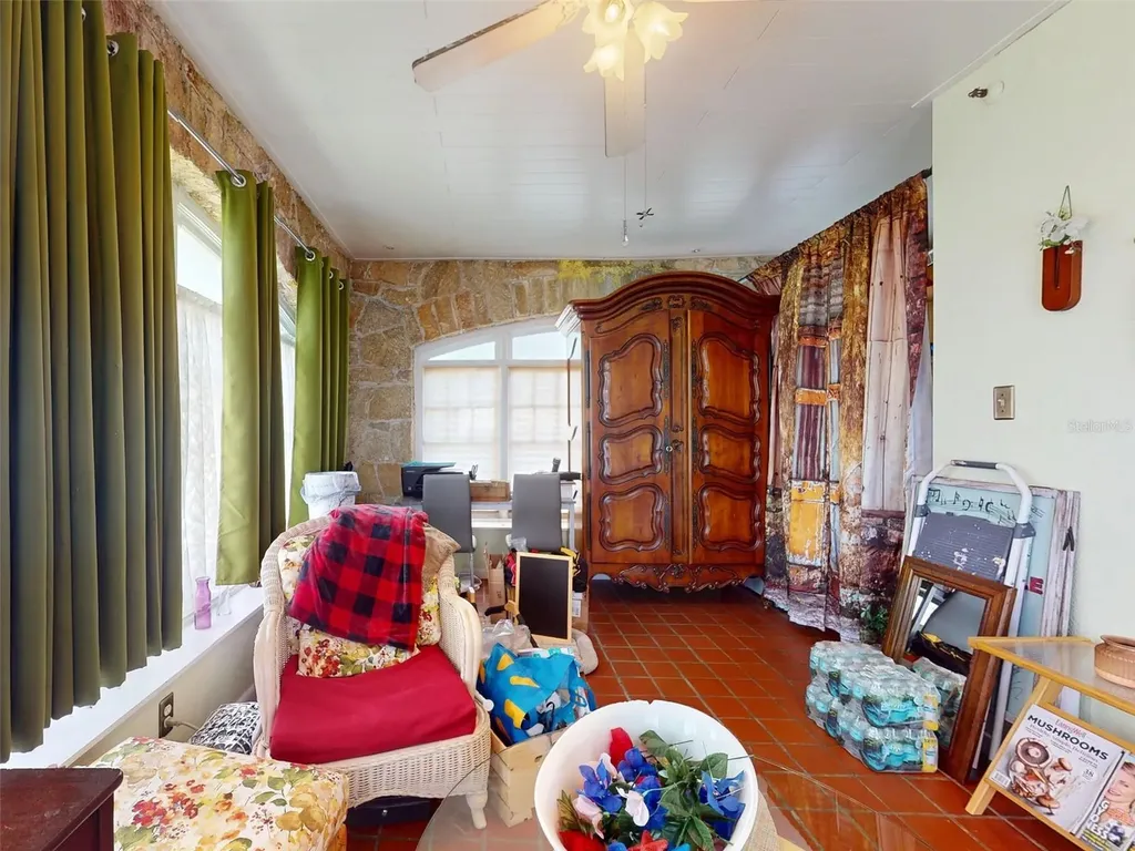 544 S Palmetto Avenue Daytona Beach FL 32114