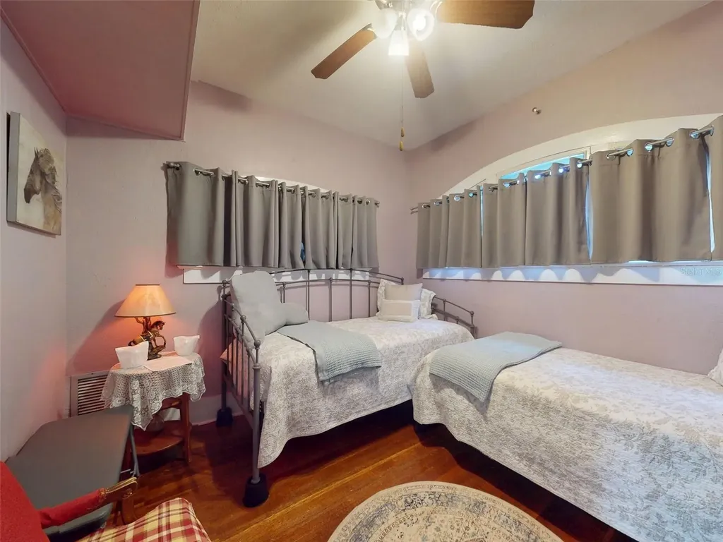 544 S Palmetto Avenue Daytona Beach FL 32114