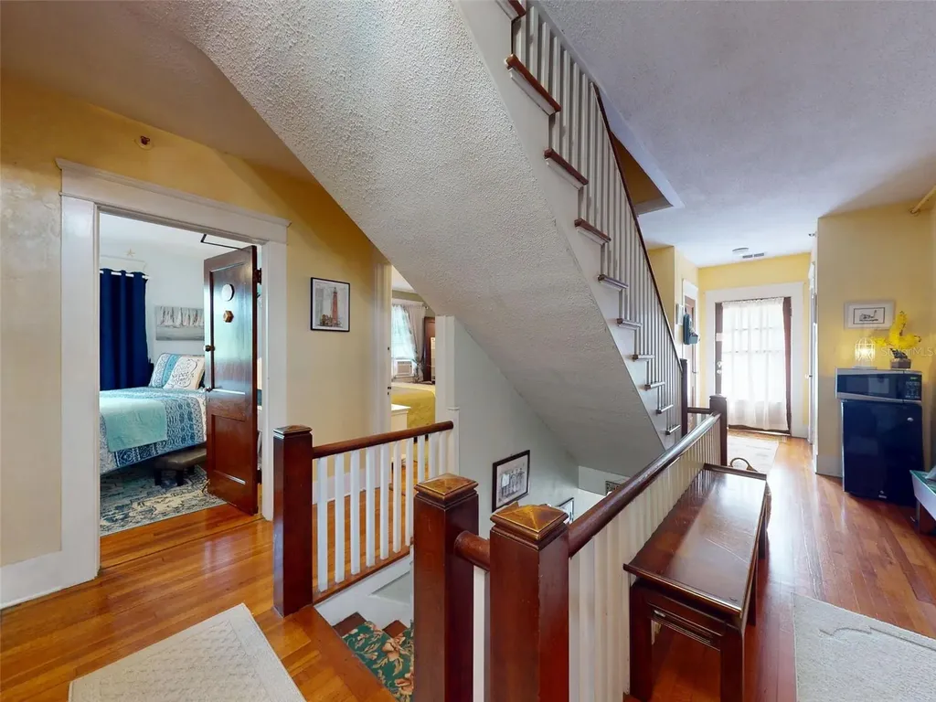 544 S Palmetto Avenue Daytona Beach FL 32114