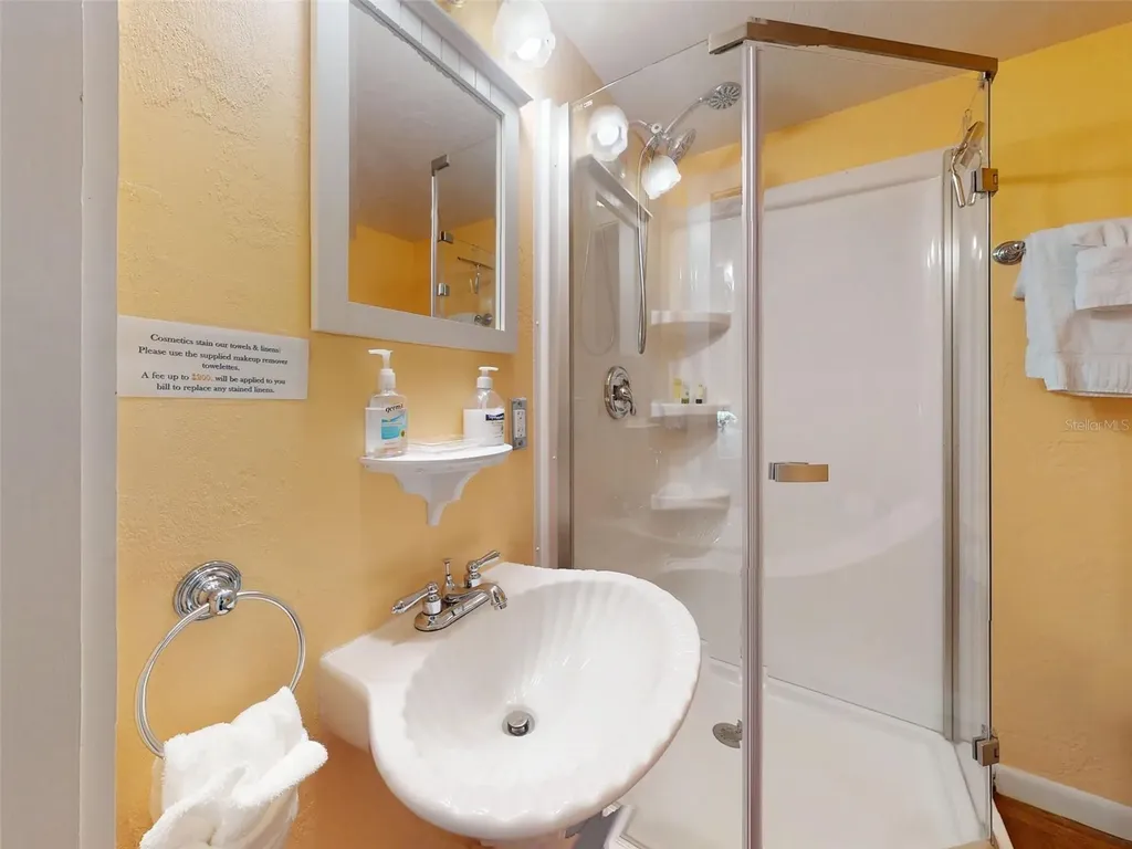 544 S Palmetto Avenue Daytona Beach FL 32114