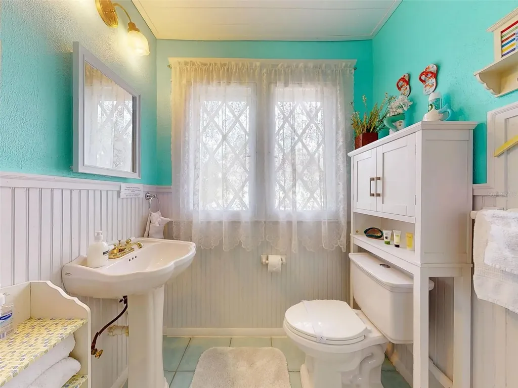 544 S Palmetto Avenue Daytona Beach FL 32114