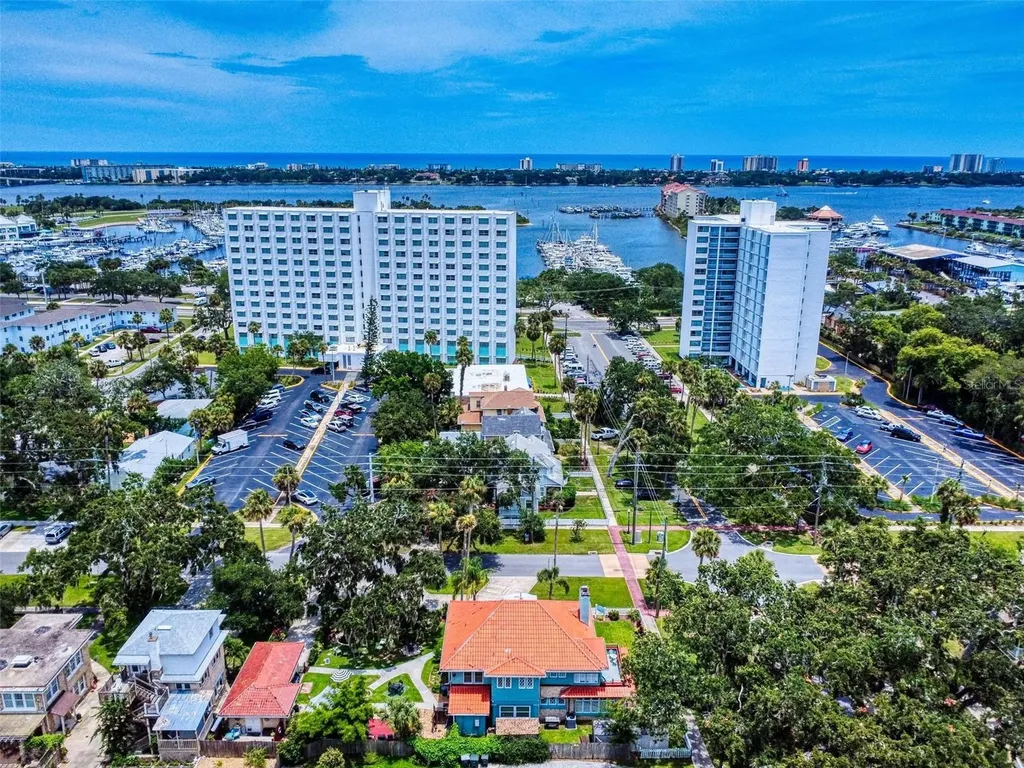 544 S Palmetto Avenue Daytona Beach FL 32114
