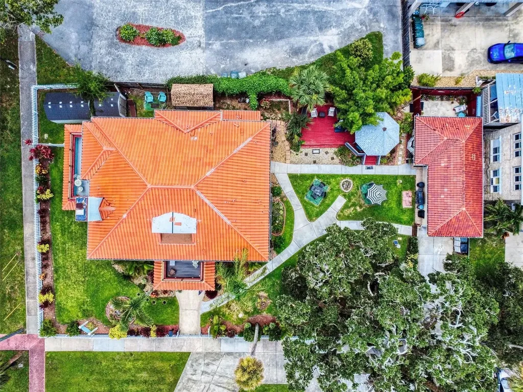 544 S Palmetto Avenue Daytona Beach FL 32114