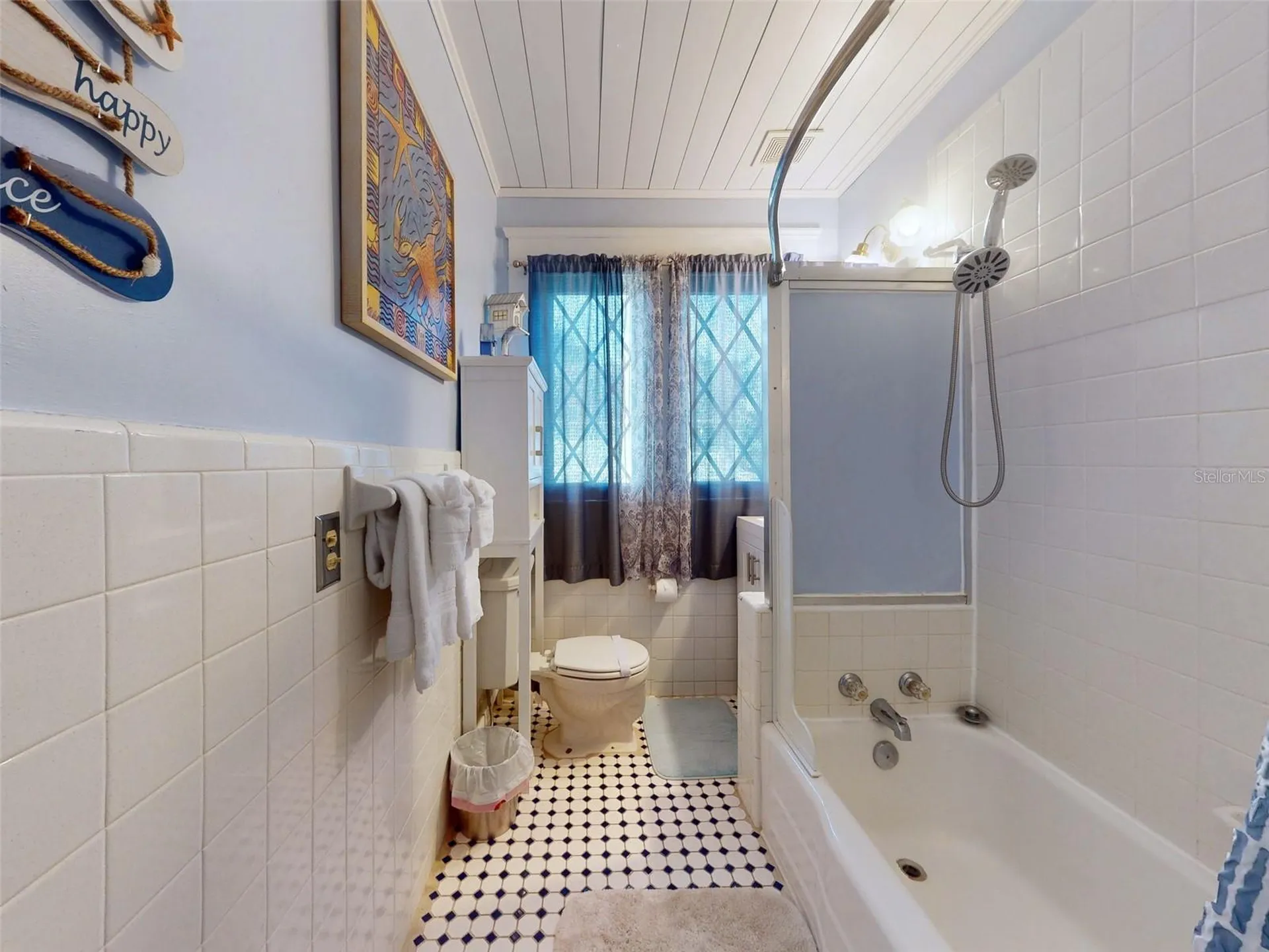 544 S Palmetto Avenue Daytona Beach FL 32114