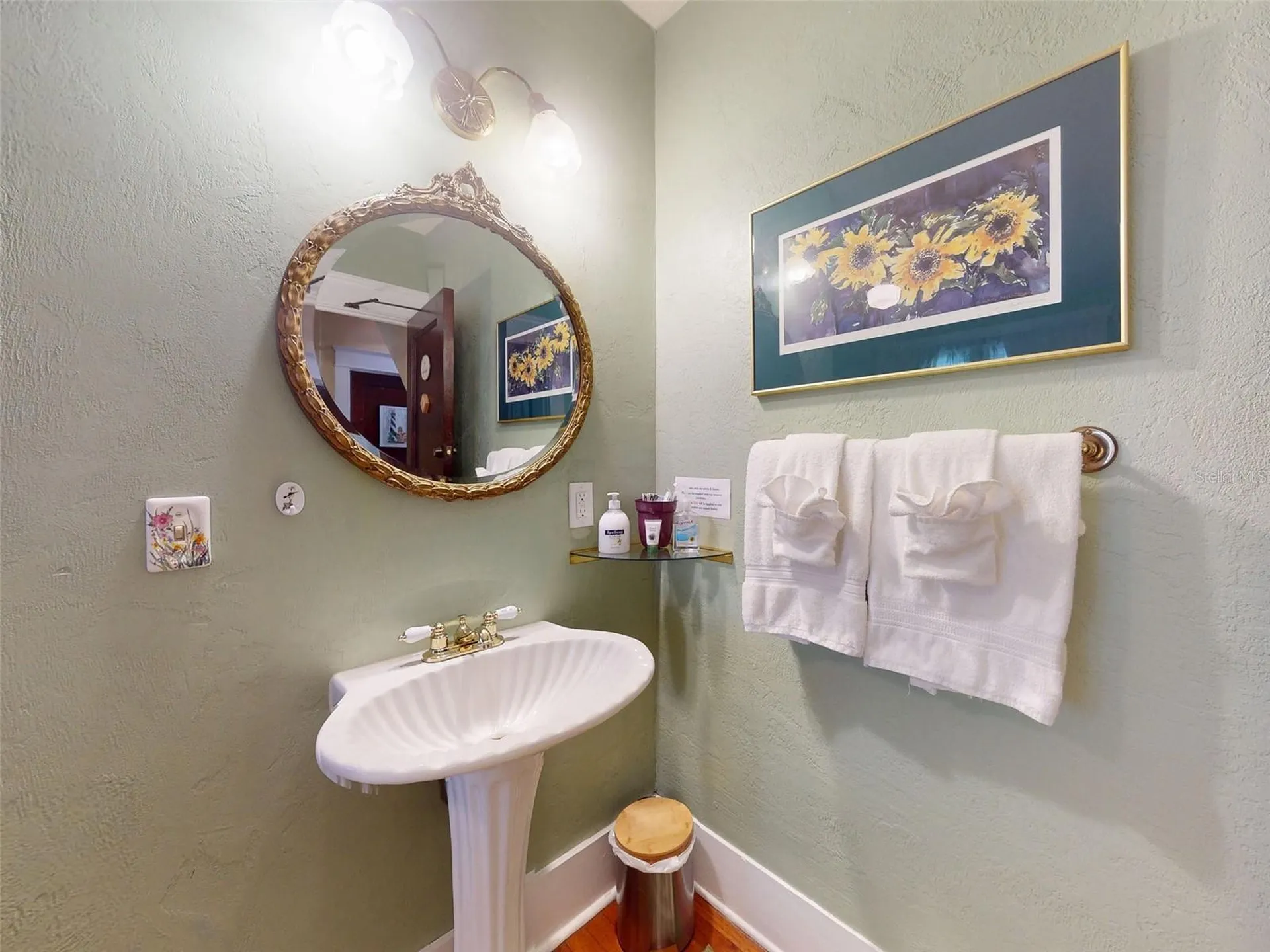 544 S Palmetto Avenue Daytona Beach FL 32114