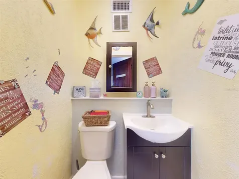 544 S Palmetto Avenue Daytona Beach FL 32114