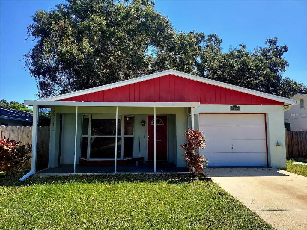 4725 19th Street N St Petersburg FL 33714