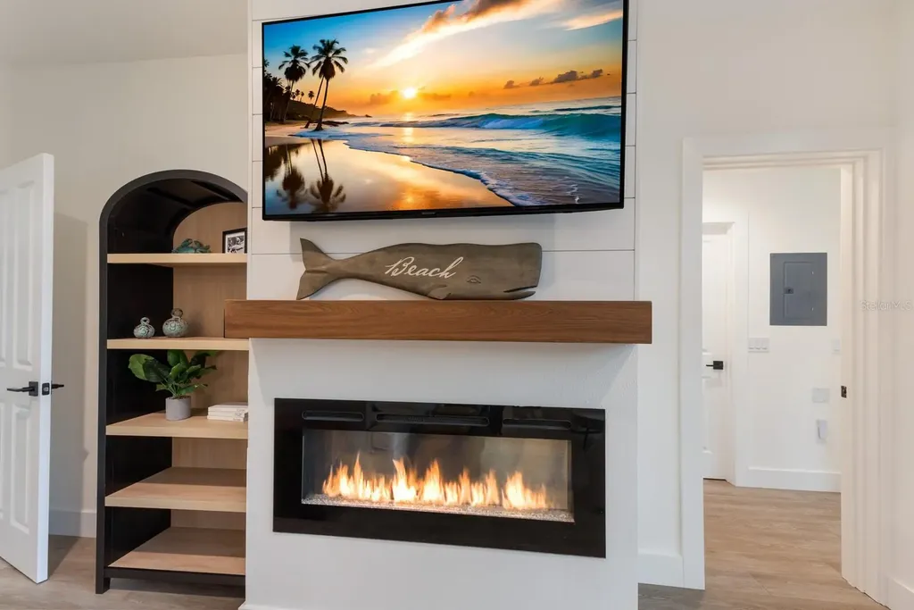 212 Oak Avenue Anna Maria FL 34216