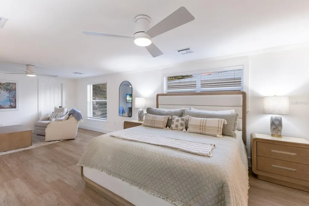 212 Oak Avenue Anna Maria FL 34216