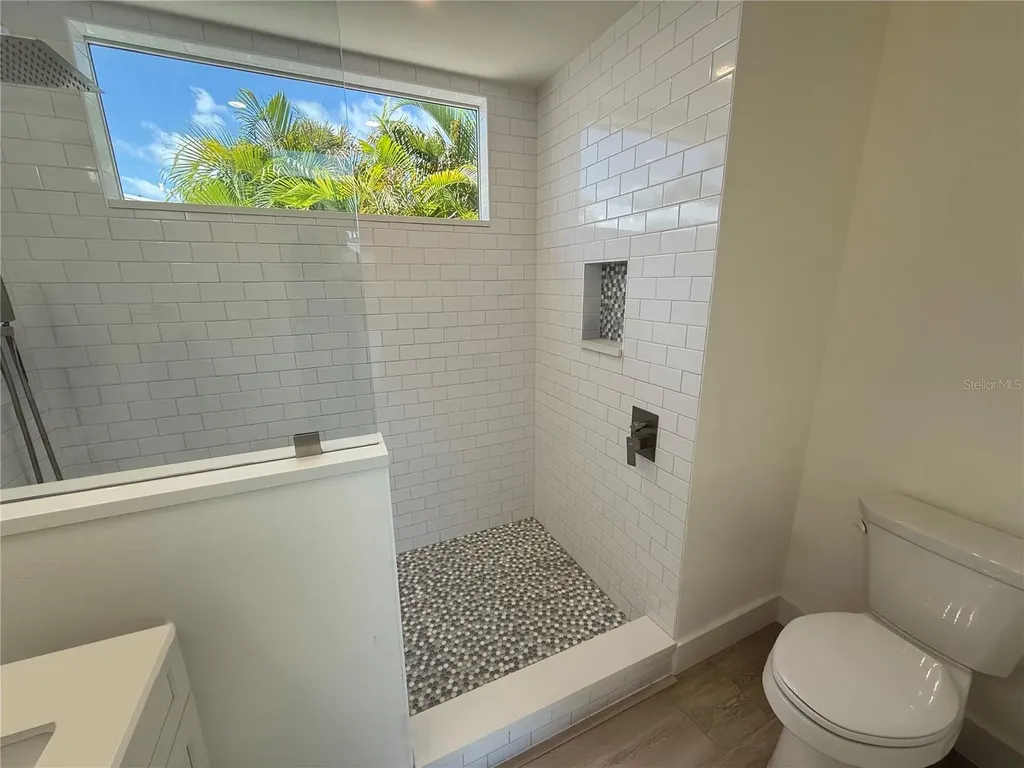 212 Oak Avenue Anna Maria FL 34216