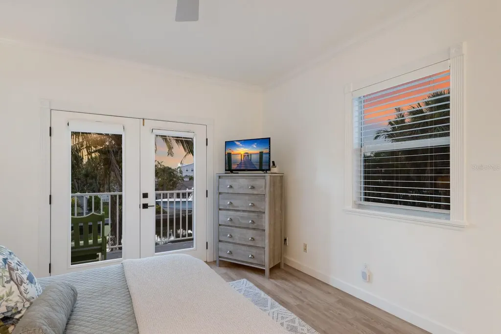 212 Oak Avenue Anna Maria FL 34216