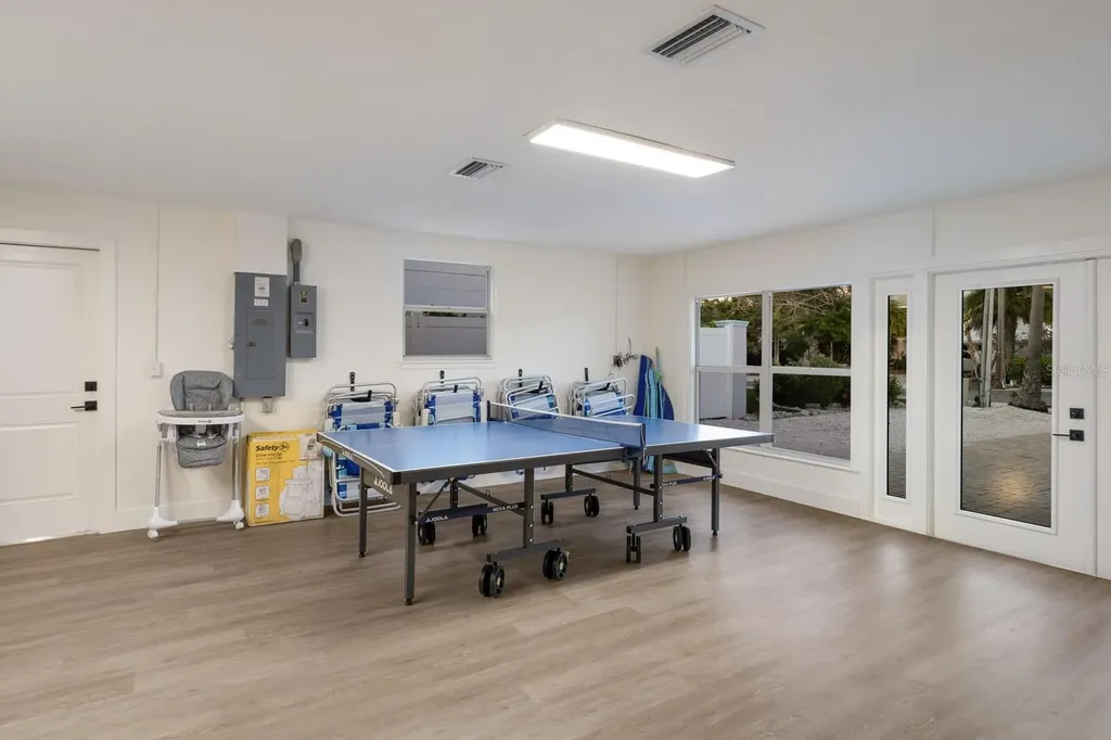 212 Oak Avenue Anna Maria FL 34216