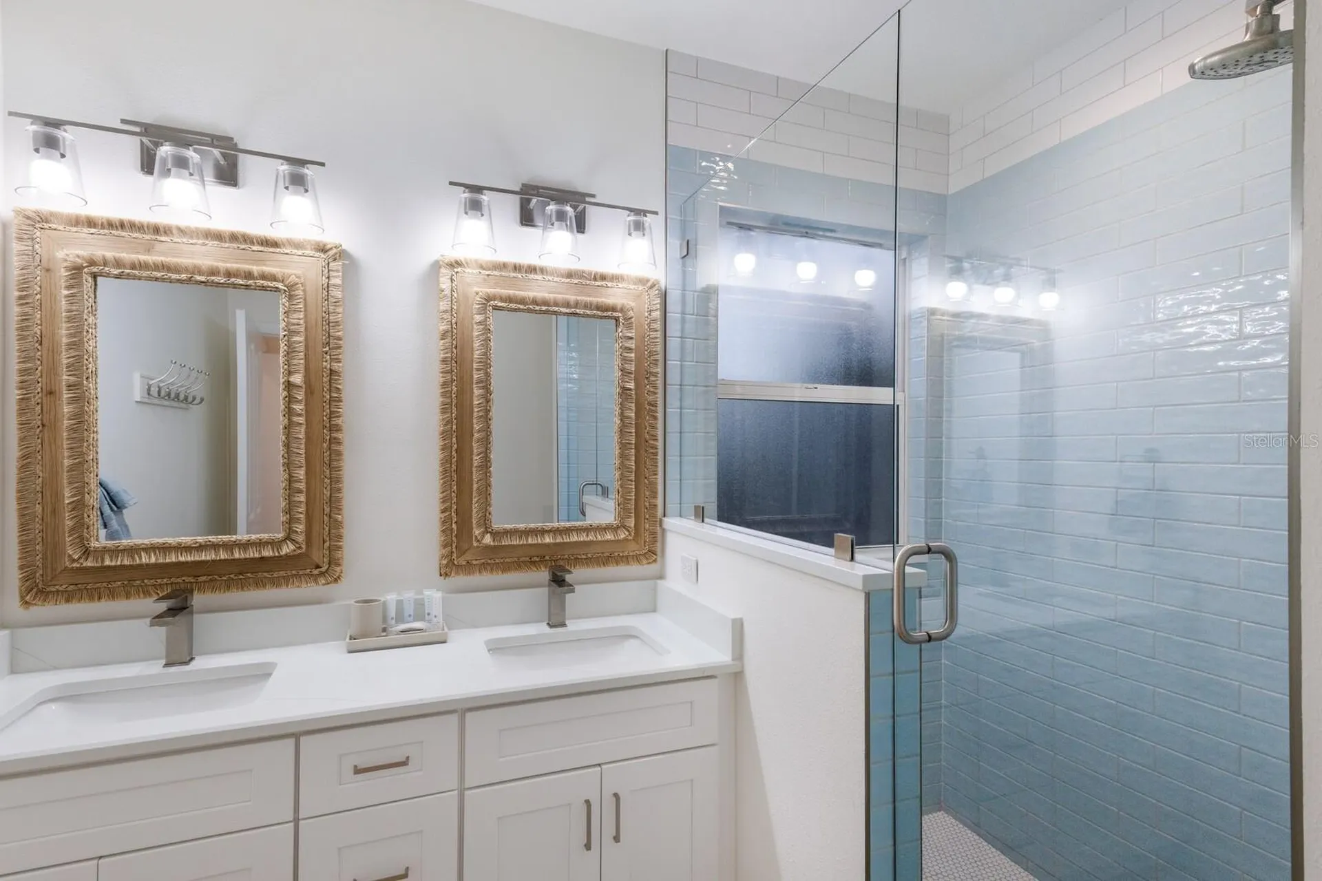 212 Oak Avenue Anna Maria FL 34216
