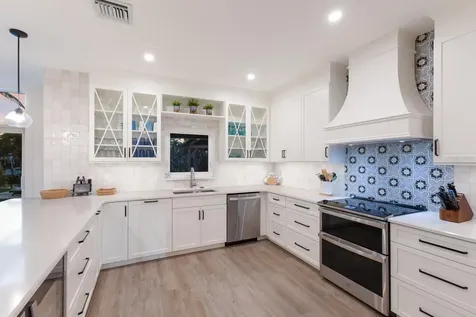 212 Oak Avenue Anna Maria FL 34216